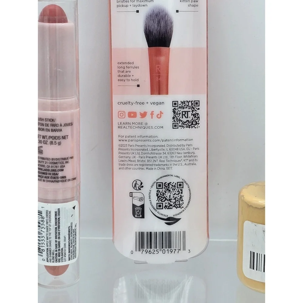 Face Makeup Kit: Makeup Setting Powder, Blush Stick,‎ Kitten Paw Concealer Brush